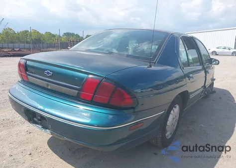 2001 Chevrolet Lumina from USA, damaged, VIN 2G1WL52J711228547